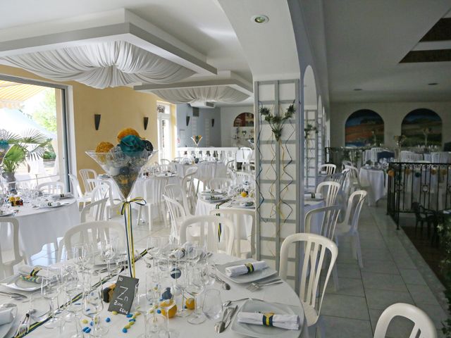 Le mariage de Luc et Camille à Souligné-sous-Ballon, Sarthe 1