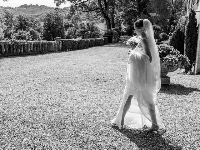 Le mariage de Pierre et Johanna à Valady, Aveyron 13