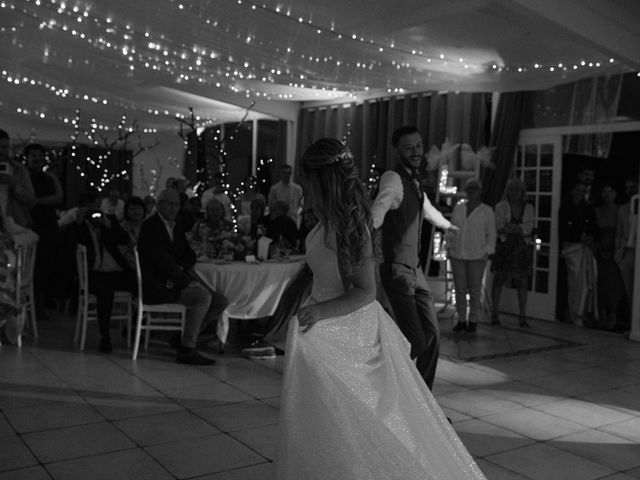 Le mariage de Michael et Charlène à Villebois, Ain 6