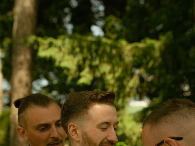 Le mariage de Michael et Charlène à Villebois, Ain 15