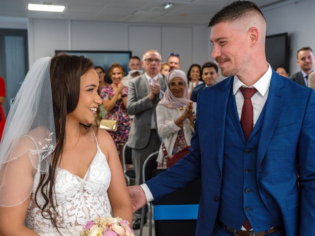 Le mariage de Clément et Dami à Nogent-sur-Marne, Val-de-Marne 11