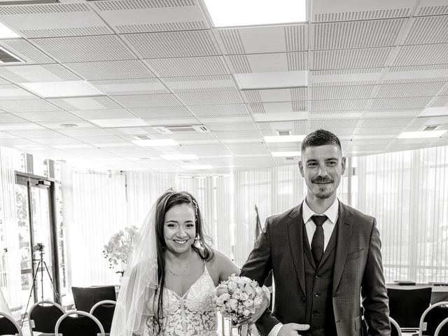 Le mariage de Clément et Dami à Nogent-sur-Marne, Val-de-Marne 16