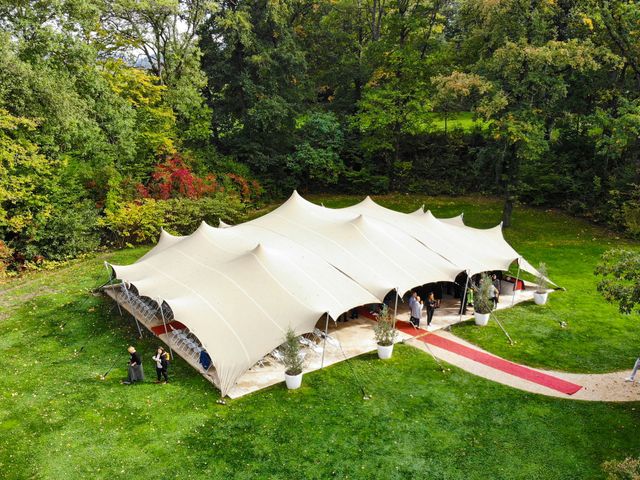 Le mariage de Anthony et Stéphanie à Légny, Rhône 23