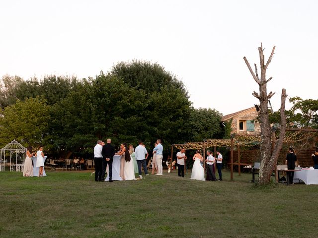 Le mariage de Mohamed et Nathalie à Barjac, Gard 40