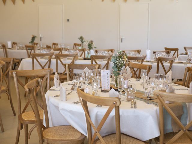 Le mariage de Nicolas et Mélanie à Saint-Aubin-des-Ormeaux, Vendée 15