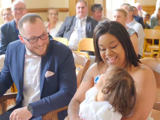 Le mariage de Adam  et Lilia à Ceyzériat, Ain 5