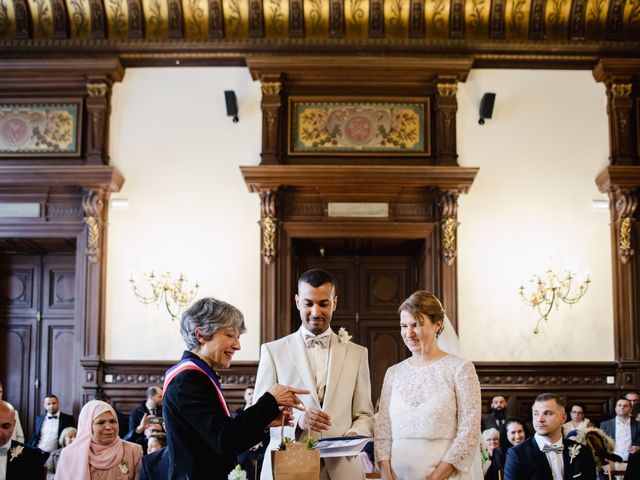 Le mariage de Karim et Alexia à Poitiers, Vienne 27