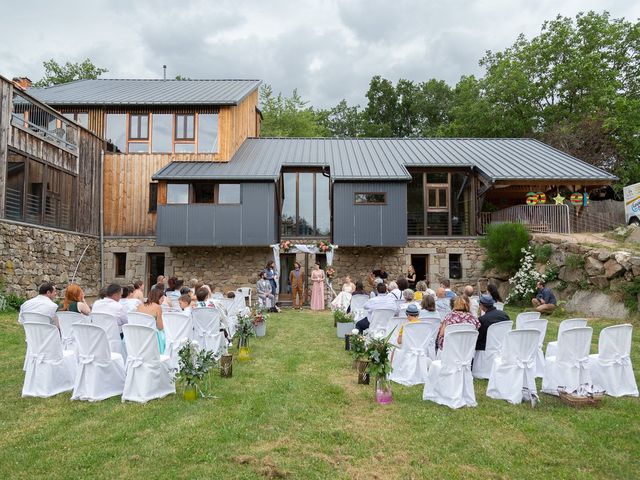 Le mariage de Loïc et Lauryn à Le Mayet-de-Montagne, Allier 15