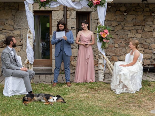 Le mariage de Loïc et Lauryn à Le Mayet-de-Montagne, Allier 16