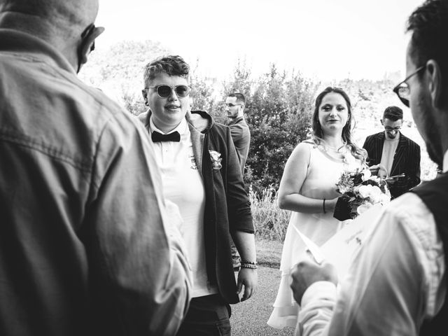 Le mariage de Alexine et Marina à Lanester, Morbihan 14