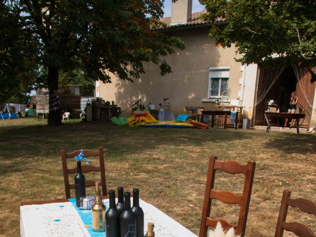 Le mariage de Alex et Léa à Vélines, Dordogne 11