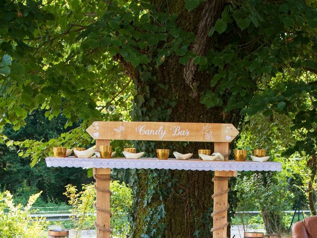 Le mariage de Alex et Léa à Vélines, Dordogne 14