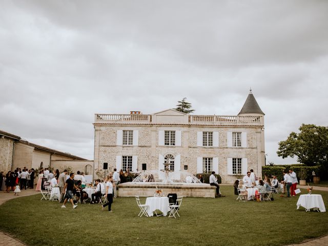 Le mariage de Jonathan et Camille à Yvrac, Gironde 12