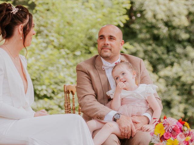 Le mariage de Rémy et Élodie à Combourg, Ille et Vilaine 24