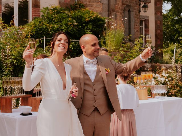 Le mariage de Rémy et Élodie à Combourg, Ille et Vilaine 30