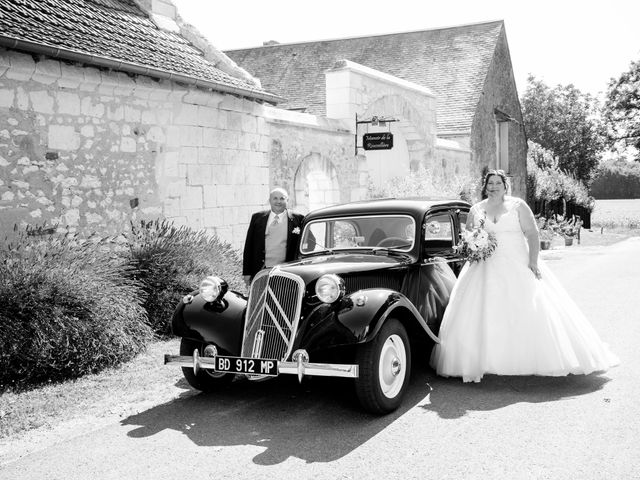 Le mariage de Cédric et Caroline à Loches, Indre-et-Loire 3