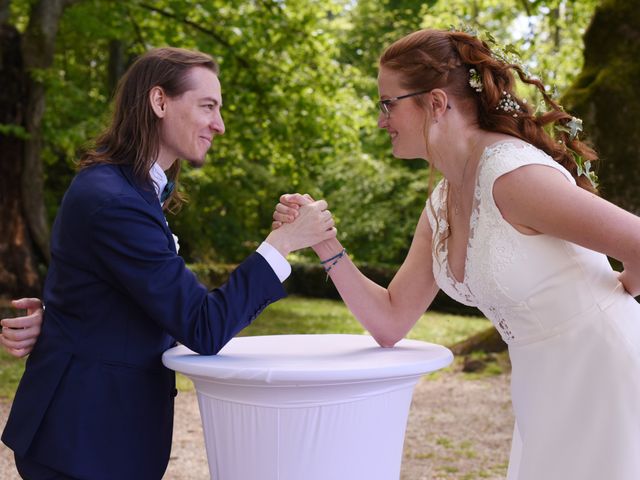 Le mariage de Raphael et Aurélie à Présilly, Haute-Savoie 10