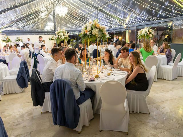 Le mariage de Hugo et Ambre à Marseille, Bouches-du-Rhône 44