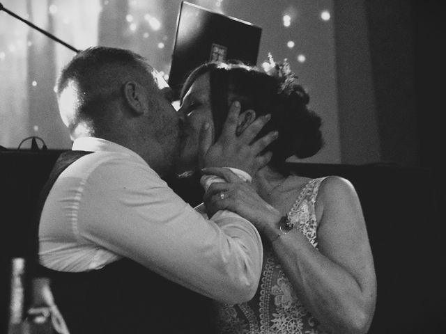 Le mariage de Fouasnon et Vanessa et Eddy à Lonrai, Orne 5
