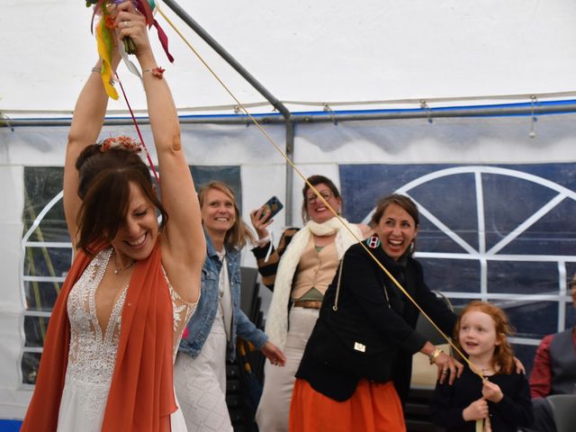 Le mariage de Fouasnon et Vanessa et Eddy à Lonrai, Orne 27