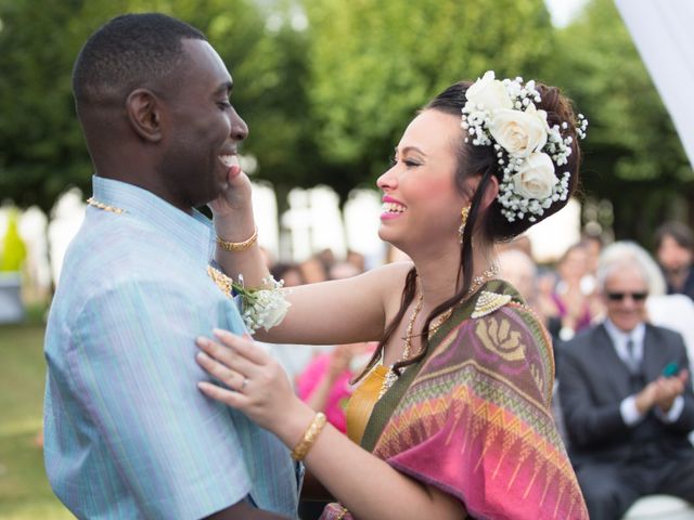 Le mariage de Cédric  et Sylvie à Voisins-le-Bretonneux, Yvelines 7