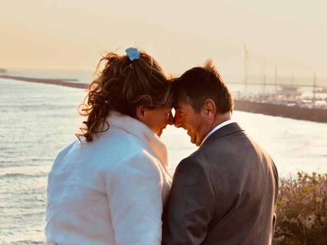 Le mariage de Yanik et Véronique à Agde, Hérault 58