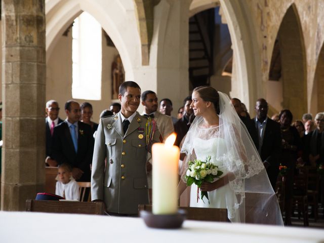 Le mariage de John et Camille à Lanloup, Côtes d&apos;Armor 5