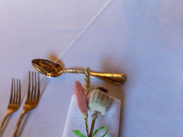 Le mariage de Valentin et Diane à Périgueux, Dordogne 84