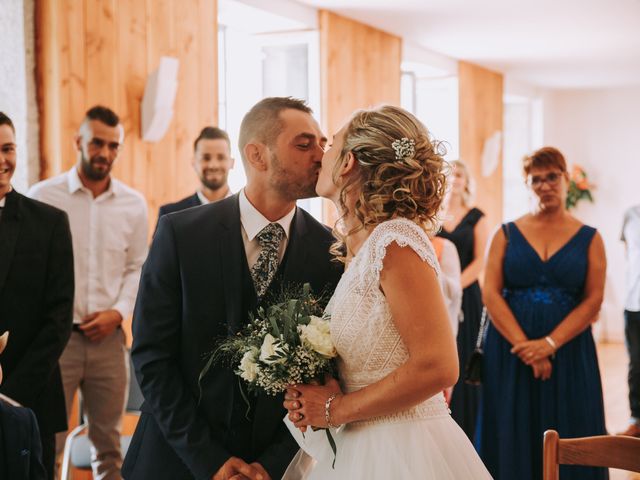 Le mariage de Sébastien et Marlène à La Roche-en-Brenil, Côte d&apos;Or 6