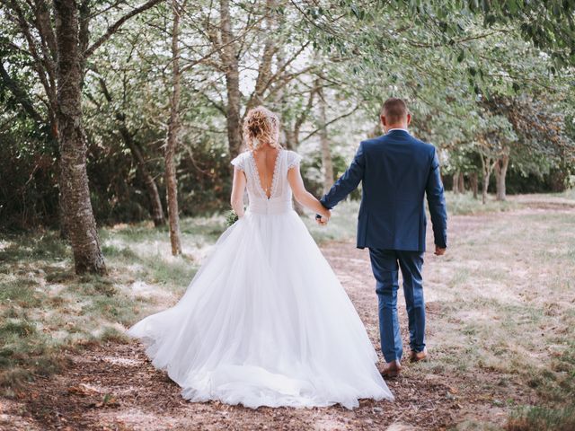 Le mariage de Sébastien et Marlène à La Roche-en-Brenil, Côte d&apos;Or 29