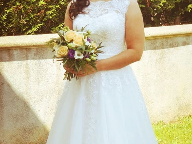 Le mariage de Sara et Christopher à Noidans-le-Ferroux, Haute-Saône 10