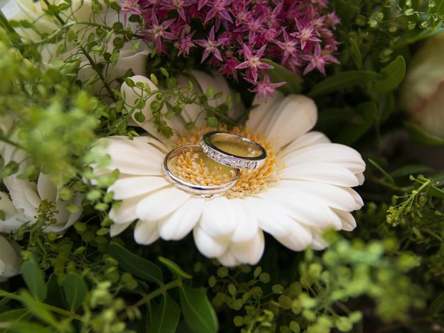 Le mariage de Eric et Laurence à Bordeaux, Gironde 2