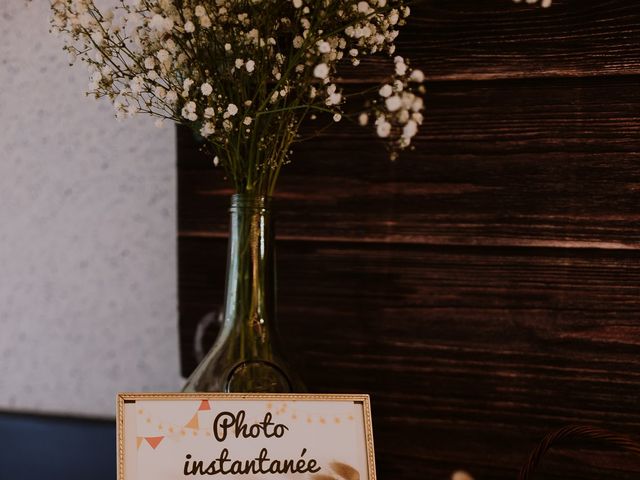 Le mariage de Quentin et Camille à Coulonges, Charente Maritime 19