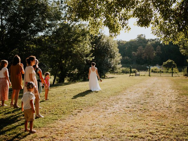 Le mariage de Quentin et Camille à Coulonges, Charente Maritime 26