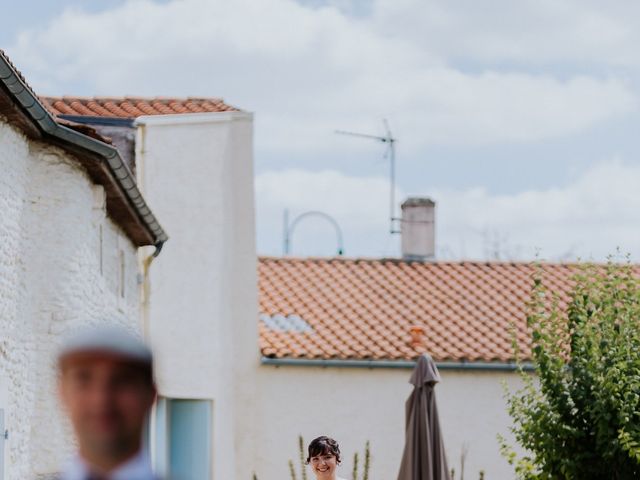 Le mariage de Quentin et Camille à Coulonges, Charente Maritime 40