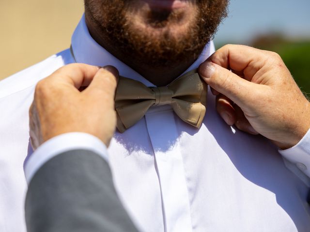 Le mariage de Greg et Aurelie à Eyguières, Bouches-du-Rhône 10