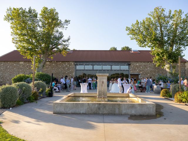 Le mariage de Greg et Aurelie à Eyguières, Bouches-du-Rhône 28