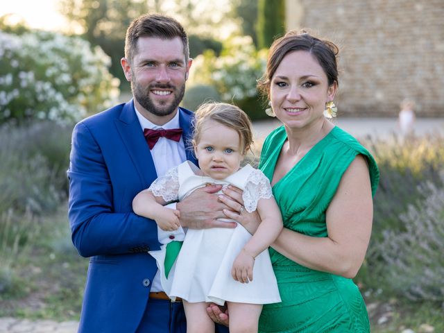 Le mariage de Greg et Aurelie à Eyguières, Bouches-du-Rhône 33