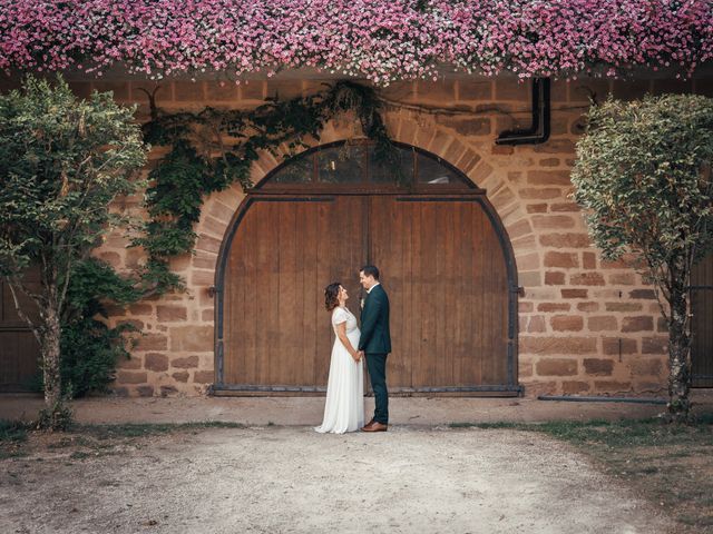 Le mariage de Arnaud et Marion à Varetz, Corrèze 37