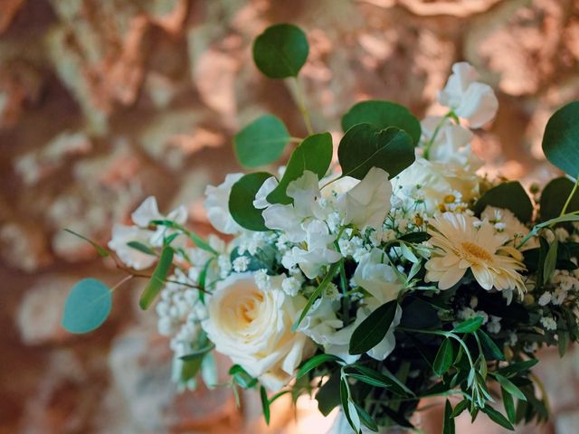 Le mariage de Alexandre et Molly à Jouques, Bouches-du-Rhône 32