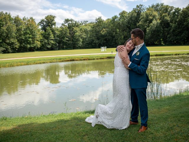 Le mariage de Clément et Charlotte à La Ferté-Saint-Aubin, Loiret 56