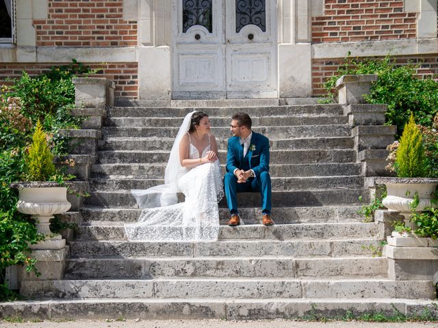 Le mariage de Clément et Charlotte à La Ferté-Saint-Aubin, Loiret 60