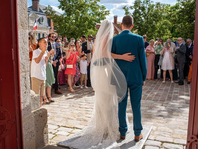 Le mariage de Clément et Charlotte à La Ferté-Saint-Aubin, Loiret 75