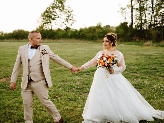 Le mariage de Vincent et Gwenaëlle à Pontarmé, Oise 226
