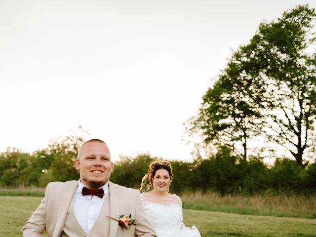 Le mariage de Vincent et Gwenaëlle à Pontarmé, Oise 230