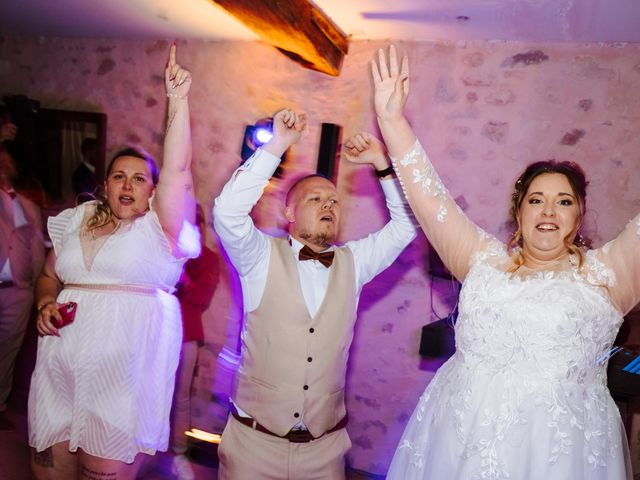 Le mariage de Vincent et Gwenaëlle à Pontarmé, Oise 323