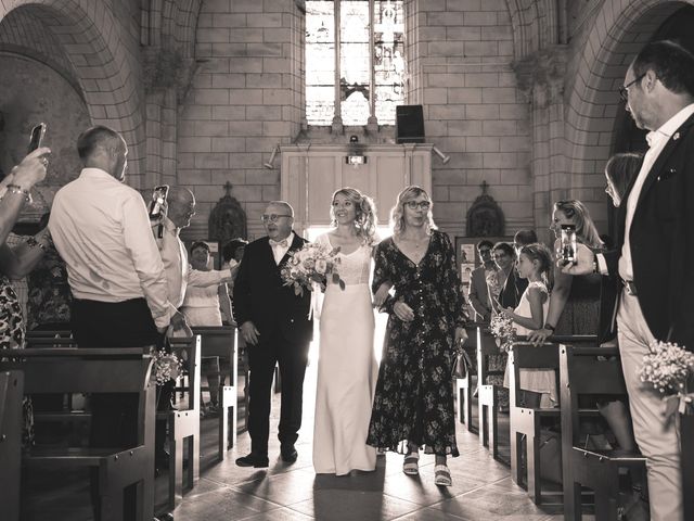 Le mariage de Olivier et Caroline à Esvres, Indre-et-Loire 33