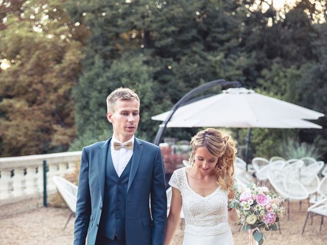 Le mariage de Olivier et Caroline à Esvres, Indre-et-Loire 77