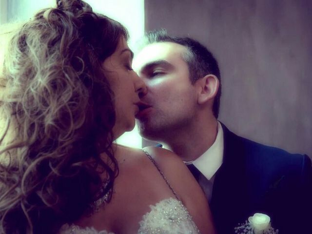 Le mariage de José  et Emilie  à Port-de-Bouc, Bouches-du-Rhône 2