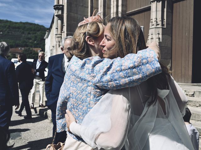 Le mariage de Aurélien et Sarah à Saint-Affrique, Aveyron 6